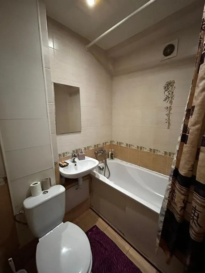 Apartment Near Train Station And Close To City Center Kyiv 0*,  Ukraine